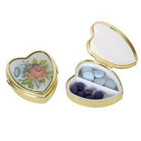 Show product details for Heart Shaped Pill Case